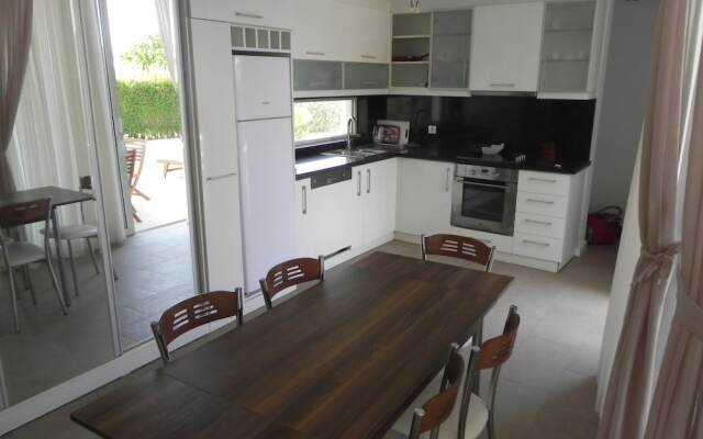 Novron Villas B3