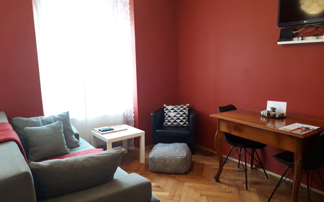 Central Riverside Apartments Meščanka