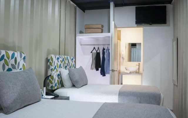 Container Inn Hotel Aeropuerto