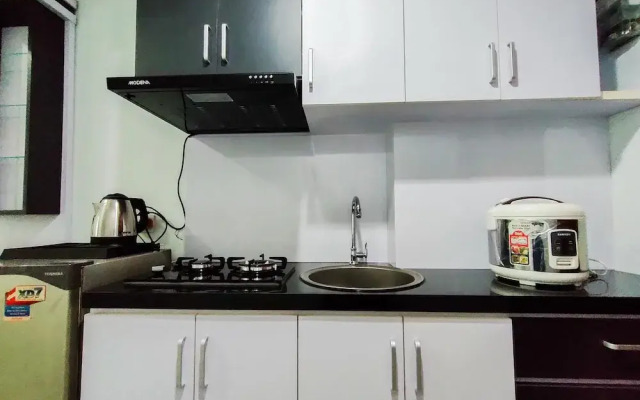 Compact and Cozy Tamansari Mahogany Studio Apartment