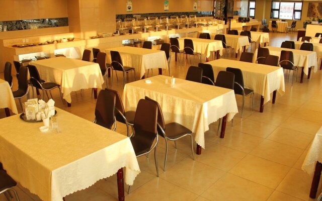 Bo Jue Holiday Inn (Shuanggang)