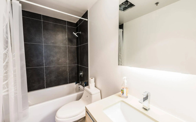 Gladstone Suites - Toronto Central