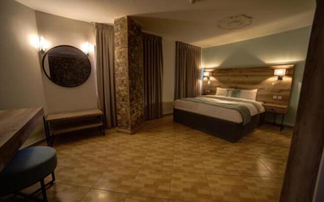 Crystal Hotel