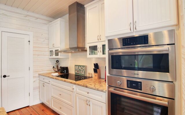 Kona Cove 8 by RedAwning