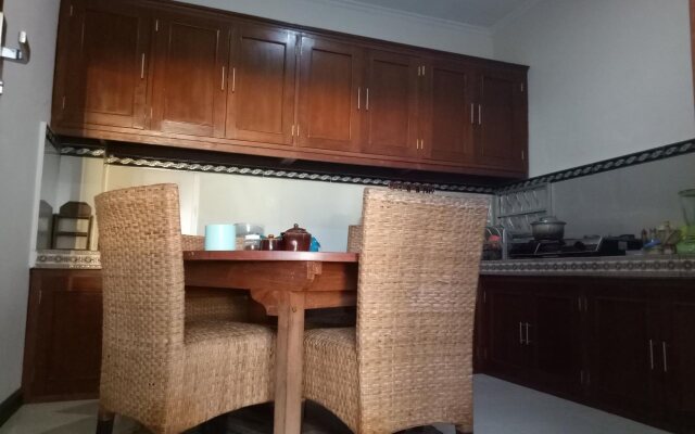 Putra Homestay