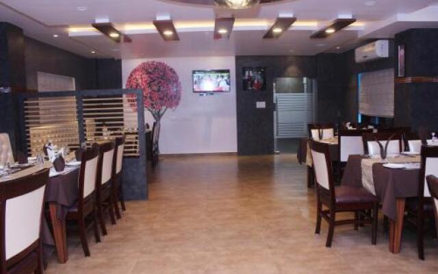 Hotel Welkin Residency