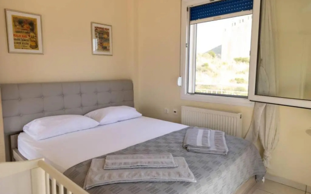 Port View House-Comfy Family Apartment-Panoramic View