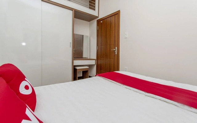 OYO 1048 Marina Apartment