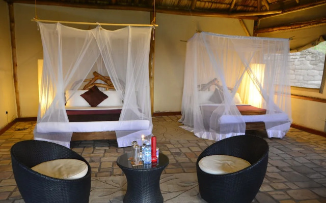 Enganzi Game Lodge
