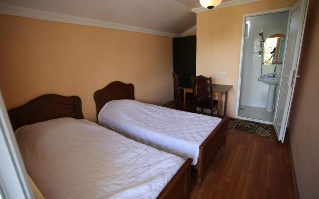 Talo's Guest House