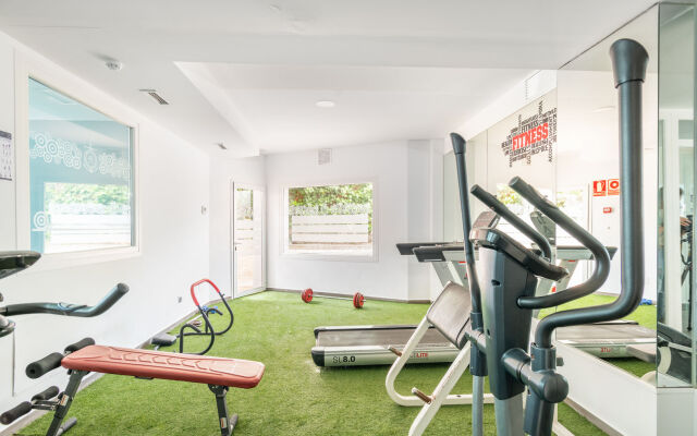 Nerja Club by Dorobe Hotels