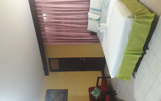 OYO 599 Palawan Village Hotel
