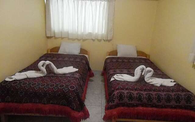 Hostal Wayras