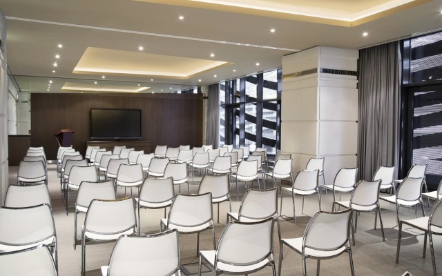 Pearl Rotana Hotel Capital Centre