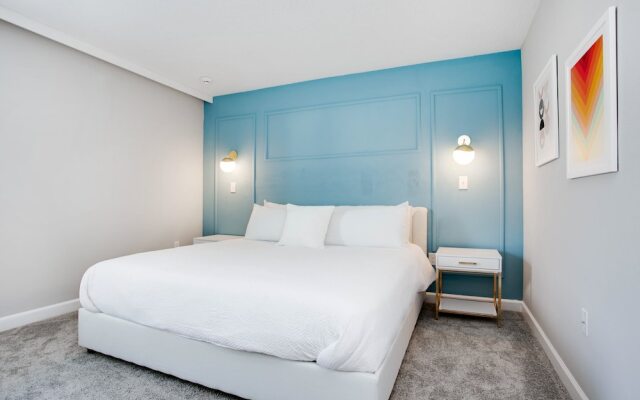 9BR Villa with Game Room & Theater