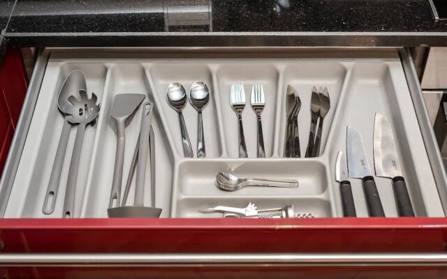 Spacious 2BR apartment in Marina Crown