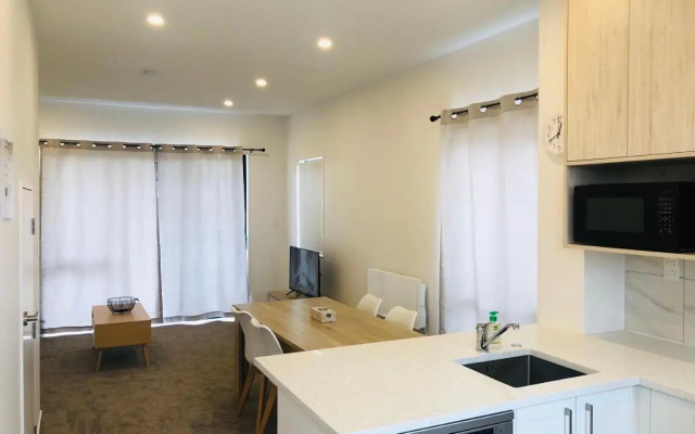 Cozy Brand New Townhouse 10