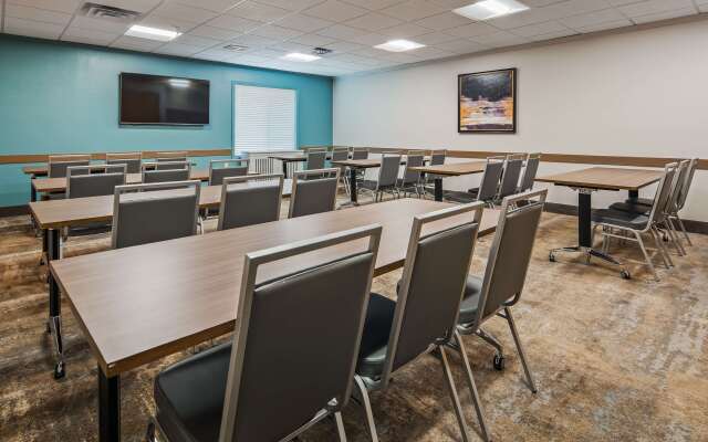 Best Western Plus Hudson I-94