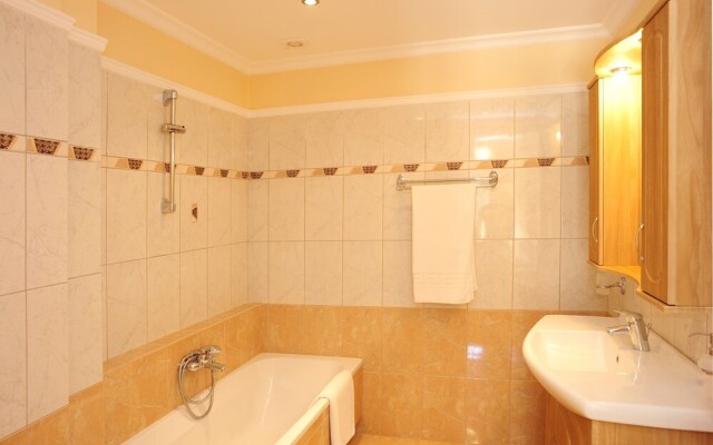 Villa Argyro