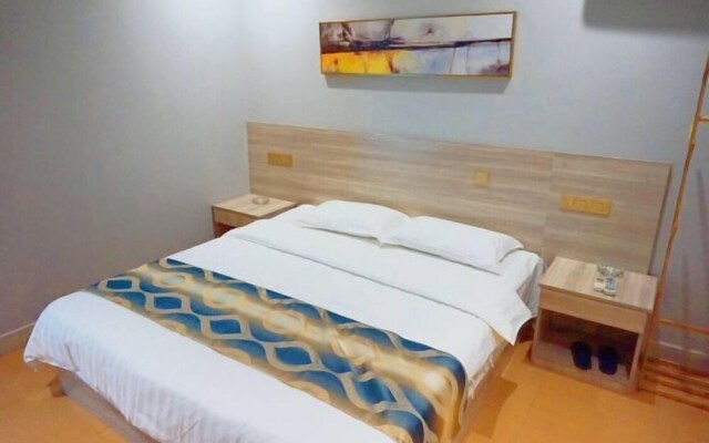 Huguang Hostel