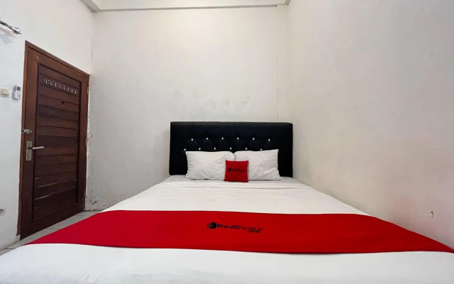 OYO 3006 Falisha Homestay Syariah