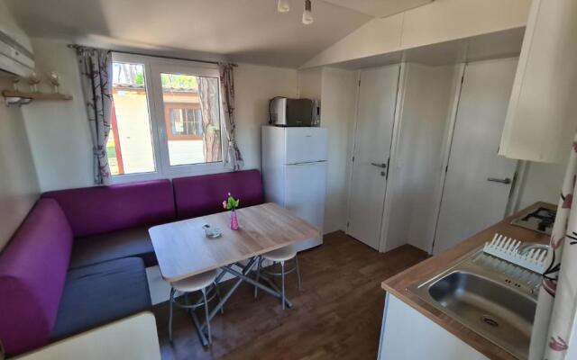 Mobilhome Victoria Camping Lanterna