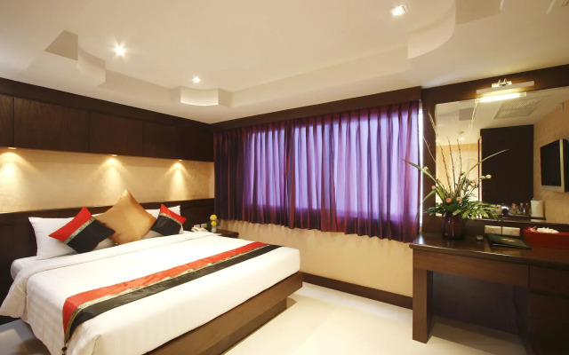 Rayaburi Hotel Patong
