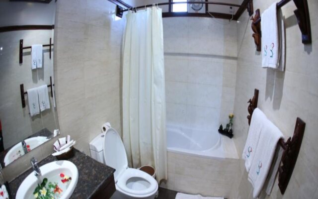 Shwe Yee Pwint Hotel