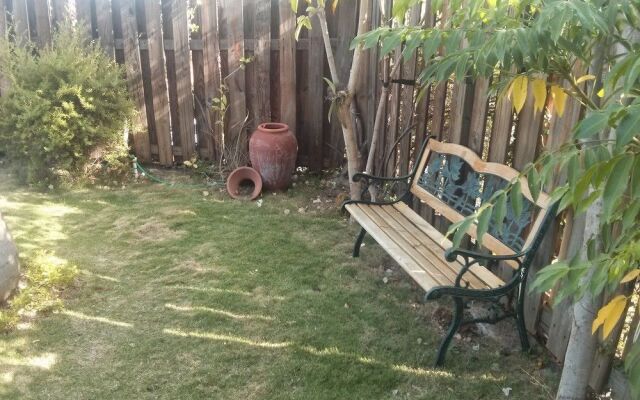 Signature's 21 Guest Apartments