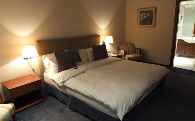 Plaza Hotel