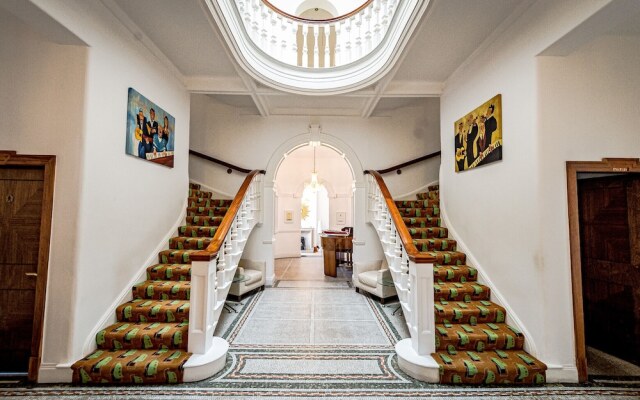 Leverhulme Hotel & Spa