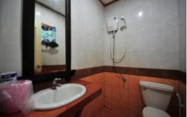 Phuttachot Resort Phi Phi