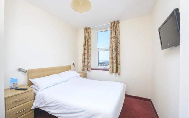 Sandringham Hotel