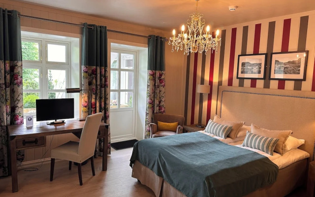 Hofslund Fjord Hotel