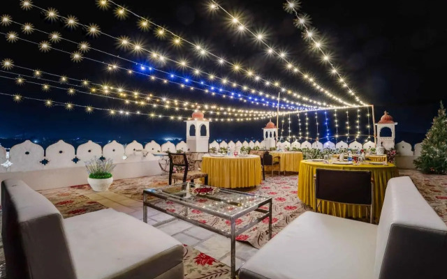 Hotal Paradise Palace Inn (Highway Hotel)