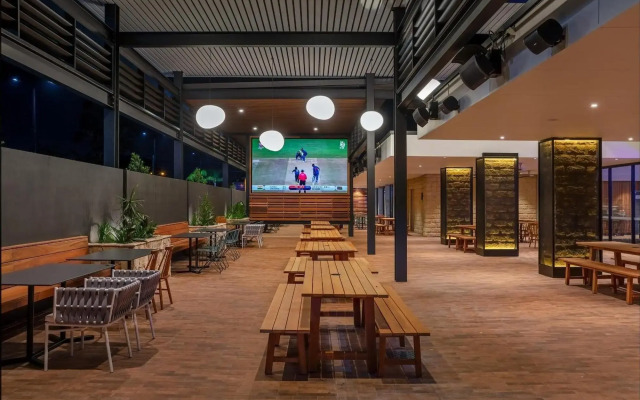 Blacktown Tavern