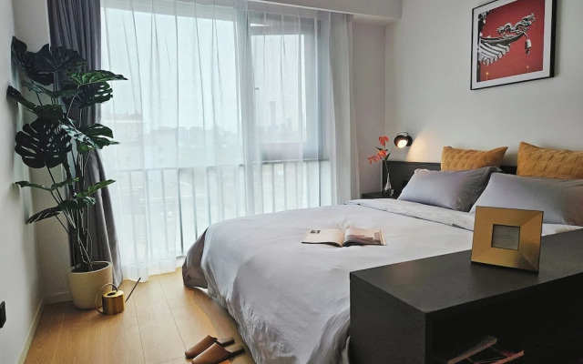 base-Wangfujing Serviced Apartment