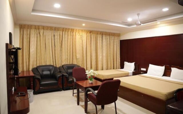 Hotel PVK Grand