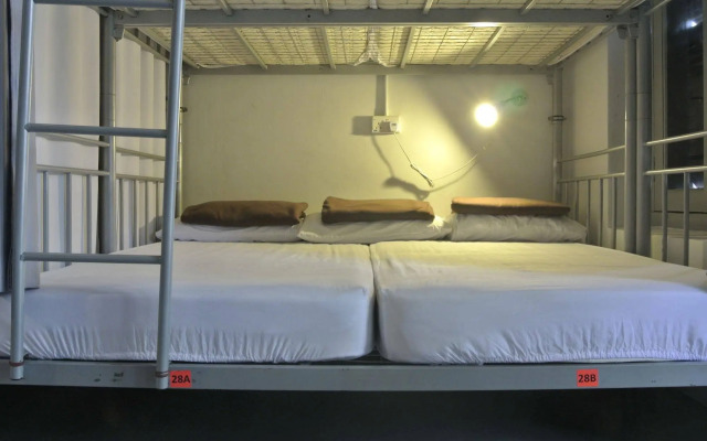 Royal Hostel