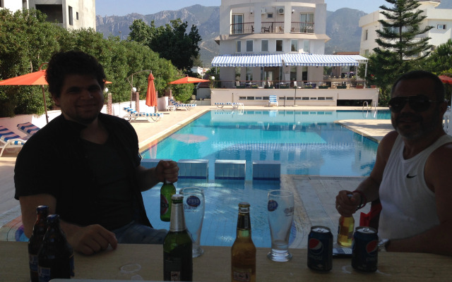The Prince Inn Hotel & Villas