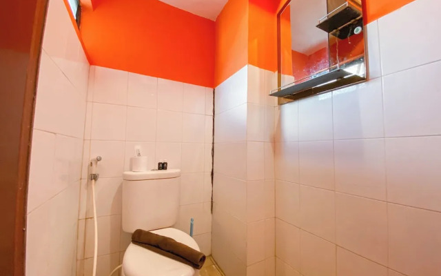 Urban 3Br At Apartment Gateway Ahmad Yani Cicadas