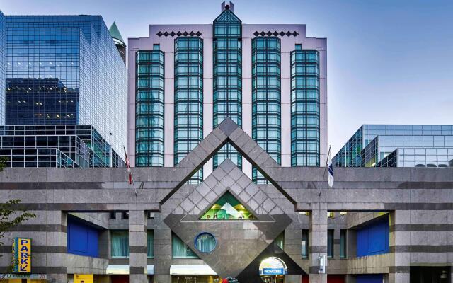 Novotel Toronto North York