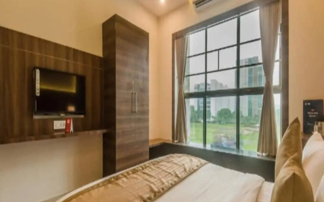 Treebo Trend BKC Mannat