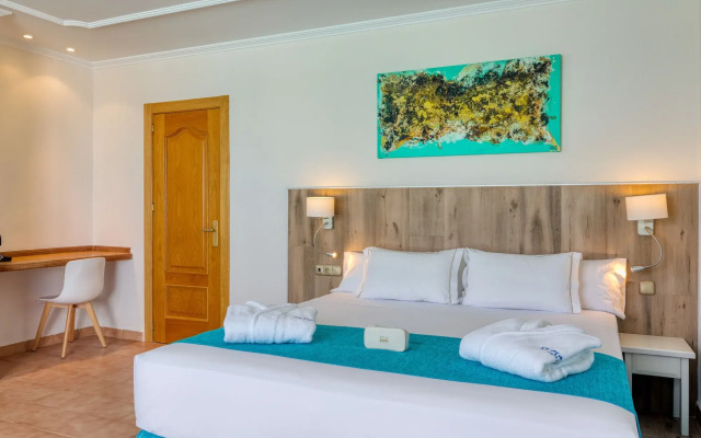 Playavera Hotel - Naturist Friendly