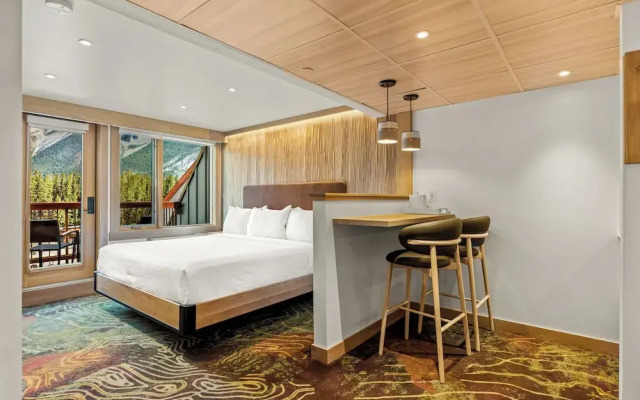 Otter Hotel