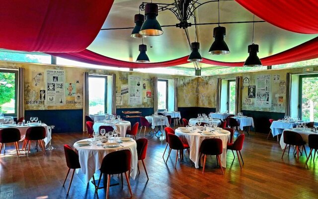Domaine De Barres