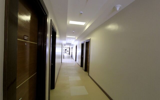 Coron Soleil Express Hotel