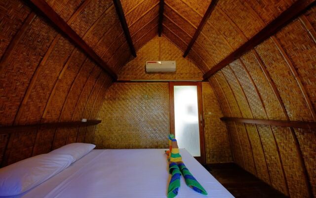 Deep House Bungalows