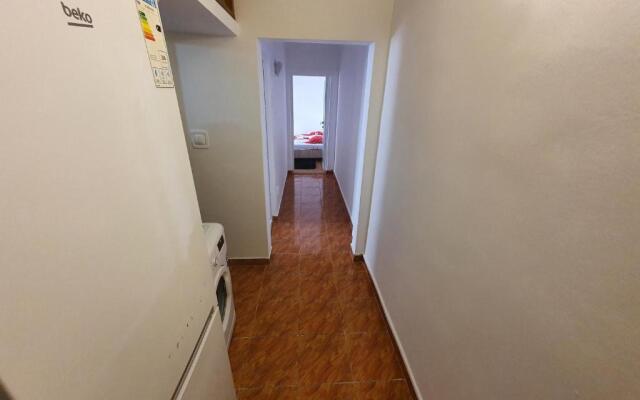 Apartament Parter 3 Strada Rozelor