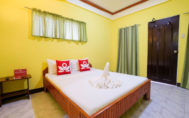 ZEN Rooms White Beach